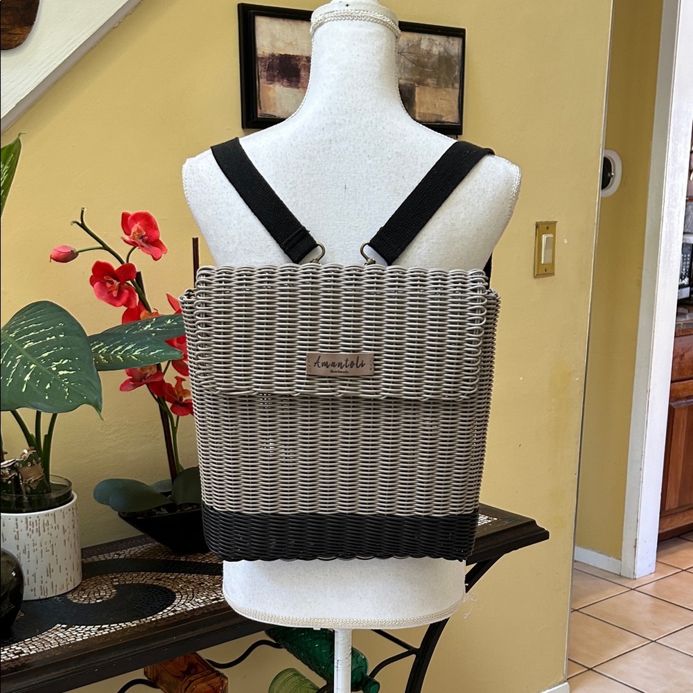Amantoli Hand Woven Black & Grey Hombre Design Snap Closure Back Pack Bags
